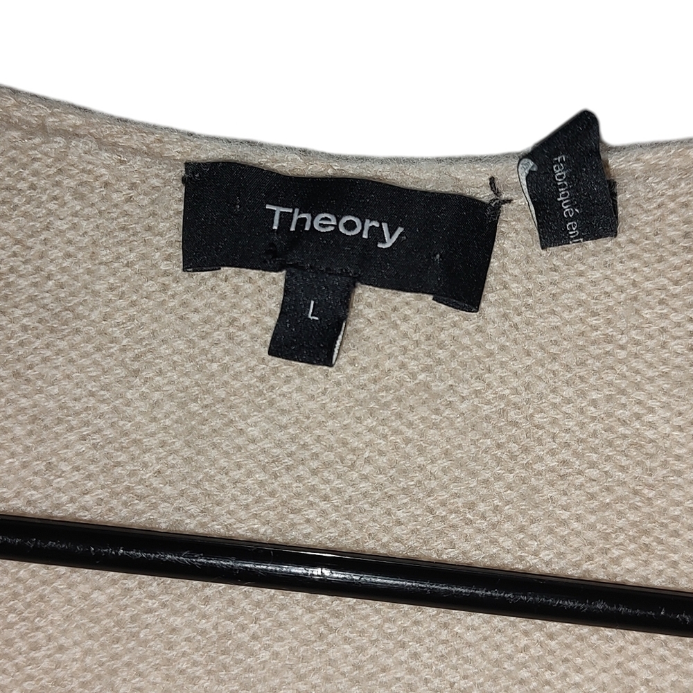 Theory 100% Cashmere Tan V-Neck Sleeveless Sweater - Picture 4 of 5